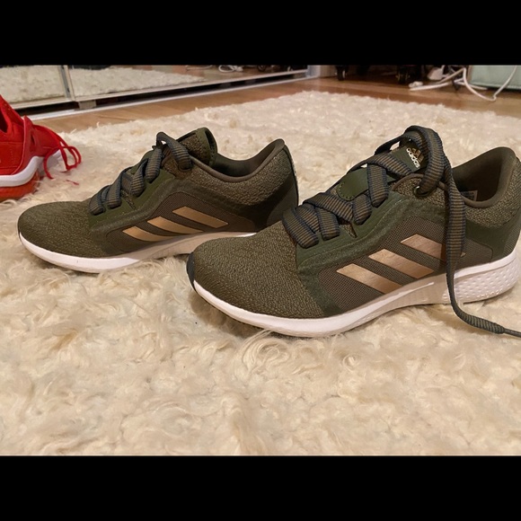 Brand new adidas shoes 7.5 - Picture 4 of 7